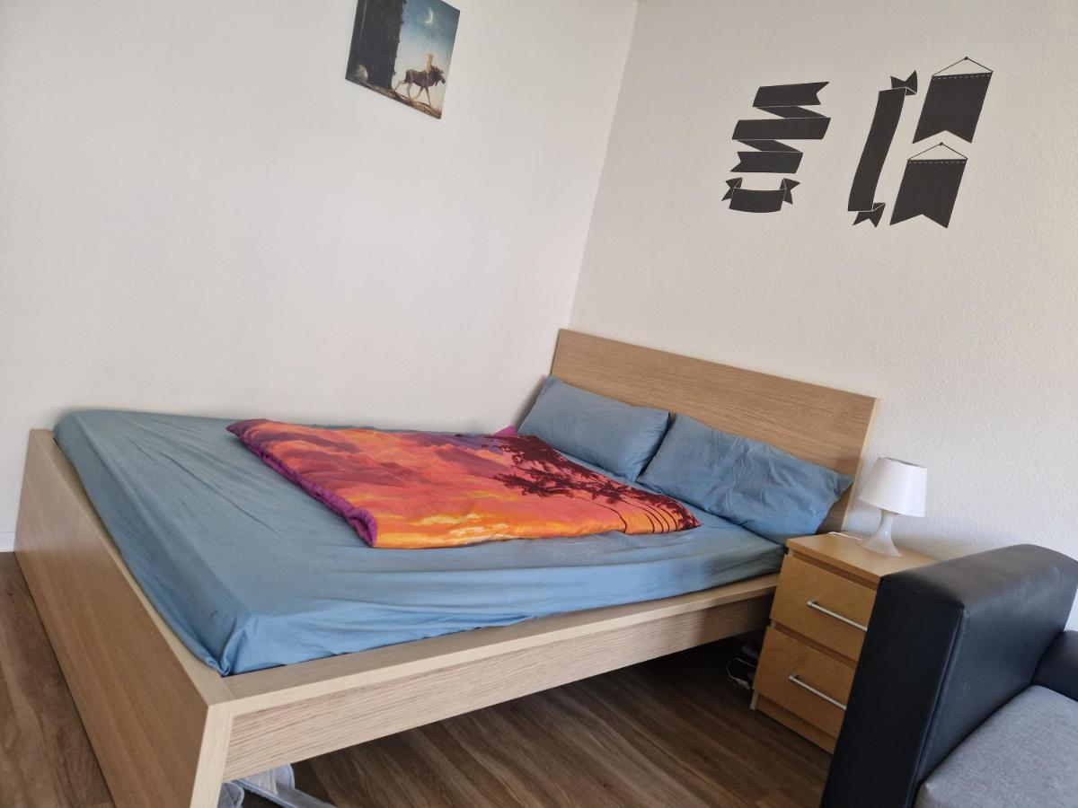 Abbey Homestay Франкфурт-на-Майні Екстер'єр фото